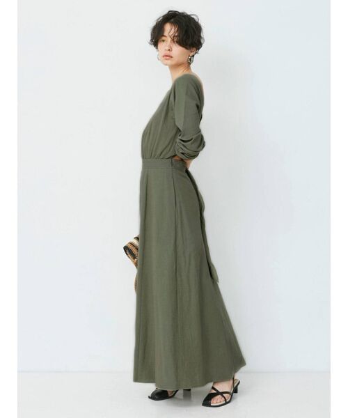 Ungrid（アングリッド）の「バックリボンフレアワンピース（ワンピース・レディース・ブラック/カーキ/アイボリー・SMALL/MEDIUM）」の6枚目の写真