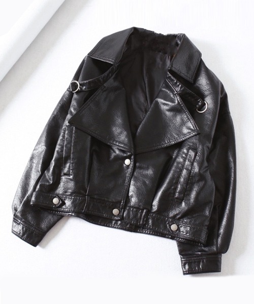 aimoha（アイモハ）の「フェイクレザーショット丈ライダースジャケット（ライダースジャケット・レディース・ブラック/ベージュ・MEDIUM）」の7枚目の写真