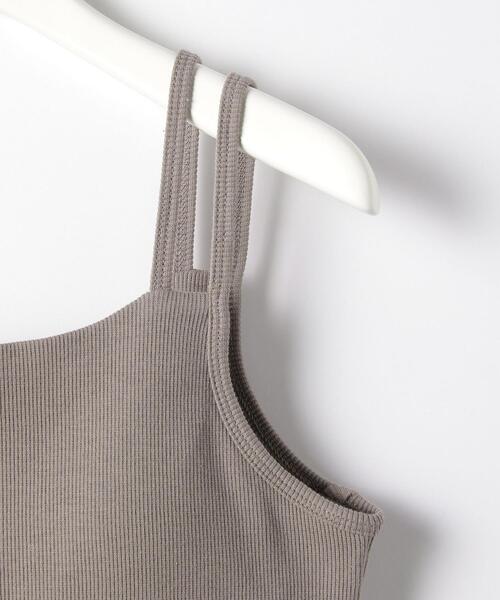 green label relaxing（グリーンレーベルリラクシング）の「ダブルストラップ キャミソール カップ付き（キャミソール・レディース・オフホワイト/モカ/ブラック・FREE）」の11枚目の写真