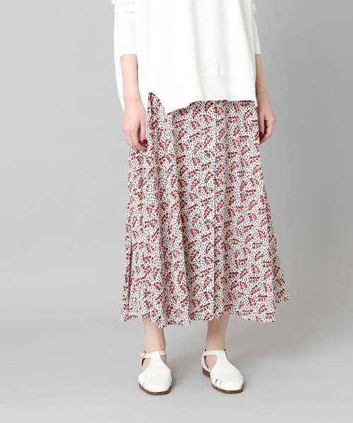 IENA（イエナ）の「デザインドットフレアスカート◆（スカート・レディース・ネイビー/レッド・36/38/34）」の8枚目の写真