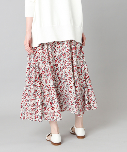 IENA（イエナ）の「デザインドットフレアスカート◆（スカート・レディース・ネイビー/レッド・36/38/34）」の11枚目の写真