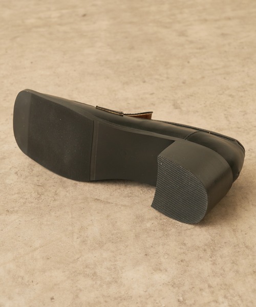 Lui's(ルイス)の「スクエアトゥヒールローファー(ローファー・レディース・ブラック/アイボリー・23cm/24cm)」の19枚目の写真