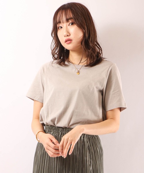 FUNALIVE(ファンアライブ)の「PAGE ONE 抗菌防臭加工オーガニックコットン半袖Tシャツ(Tシャツ/カットソー・レディース・グレー/マスタード/オフホワイト/カーキ/ブラック/モカ・M/LL/L)」の4枚目の写真