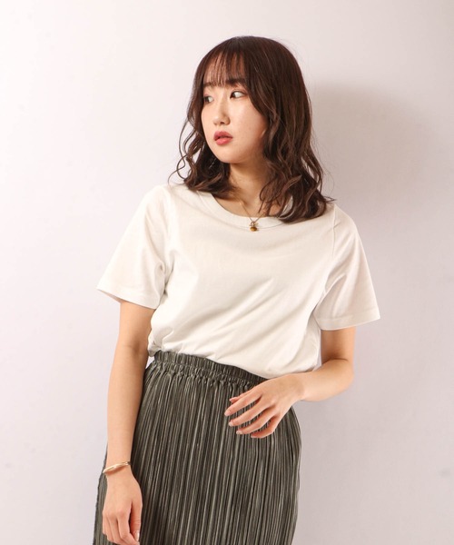 FUNALIVE(ファンアライブ)の「PAGE ONE 抗菌防臭加工オーガニックコットン半袖Tシャツ(Tシャツ/カットソー・レディース・グレー/マスタード/オフホワイト/カーキ/ブラック/モカ・M/LL/L)」の2枚目の写真