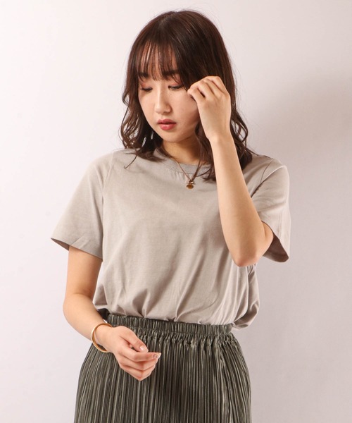 FUNALIVE(ファンアライブ)の「PAGE ONE 抗菌防臭加工オーガニックコットン半袖Tシャツ(Tシャツ/カットソー・レディース・グレー/マスタード/オフホワイト/カーキ/ブラック/モカ・M/LL/L)」の17枚目の写真