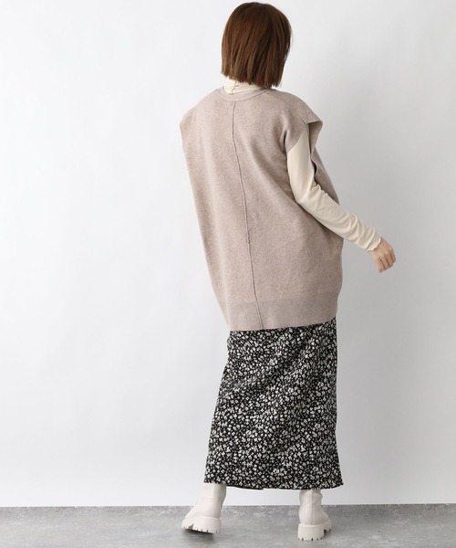 A part by（アパートバイ）の「12GPoNyＶネックベスト　261065（ベスト・レディース・ブラック/ベージュ・FREE）」の9枚目の写真