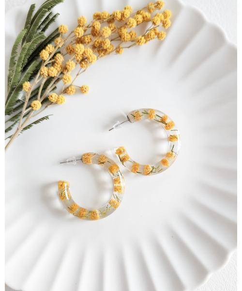 tone(トーン)の「【Tresor】お花のフープ ピアス(MA)(ピアス(両耳用)・レディース・ブルー/その他1・FREE)」の1枚目の写真
