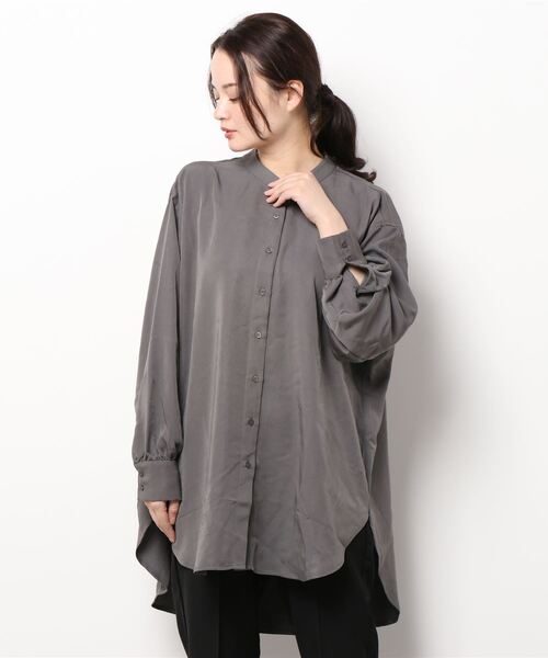 Lugnoncure（ルノンキュール）の「とろみブラウス（シャツ/ブラウス・レディース・ベージュ/オフホワイト/チャコール・ﾌﾘ-）」の2枚目の写真