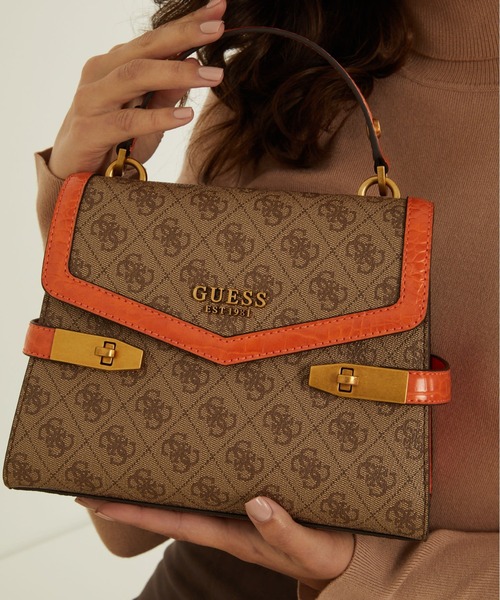 Guess（ゲス）の「ZADIE Logo Top Handle Flap（ハンドバッグ）」 WEAR