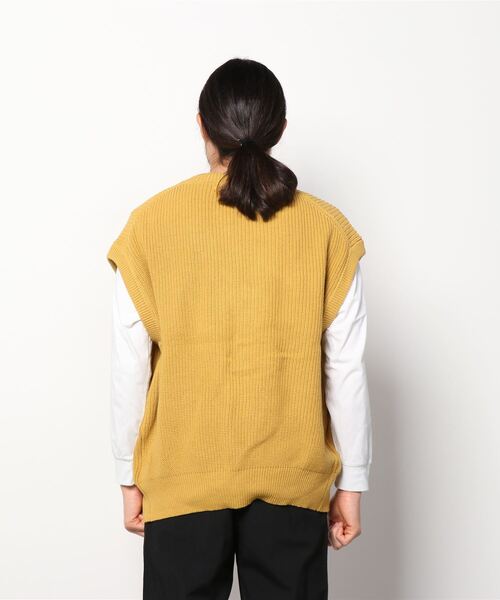 ８(eight)（エイト）の「ハイバルキーニットベスト（ベスト・メンズ・ライトグレー/ダークブラウン/ネイビー/マスタード/グレー系その他/ダークブルー/ケリー/グレイッシュベージュ/ブラック/ホワイト・MEDIUM/LARGE/X-LARGE）」の12枚目の写真