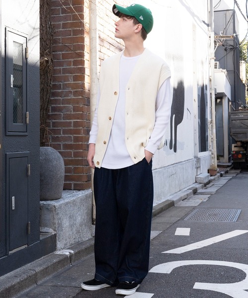 ８(eight)（エイト）の「ハイバルキーニットベスト（ベスト・メンズ・ライトグレー/ダークブラウン/ネイビー/マスタード/グレー系その他/ダークブルー/ケリー/グレイッシュベージュ/ブラック/ホワイト・MEDIUM/LARGE/X-LARGE）」の15枚目の写真