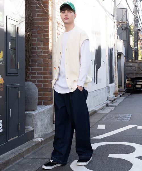 ８(eight)（エイト）の「ハイバルキーニットベスト（ベスト・メンズ・ライトグレー/ダークブラウン/ネイビー/マスタード/グレー系その他/ダークブルー/ケリー/グレイッシュベージュ/ブラック/ホワイト・MEDIUM/LARGE/X-LARGE）」の21枚目の写真