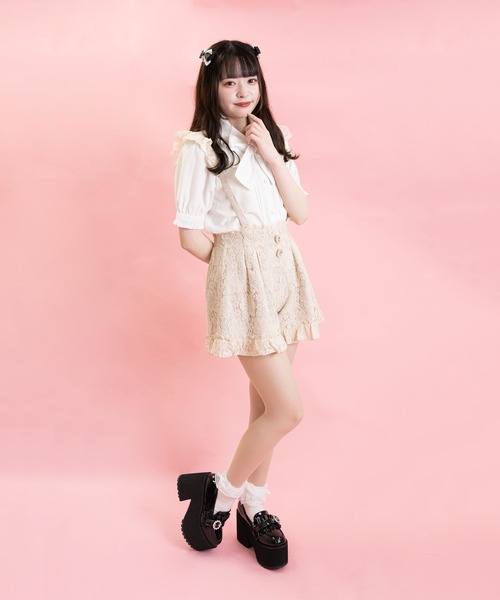 ROJITA(ロジータ)の「フリルサス付ビジュ釦レースショートパンツ(その他パンツ・レディース・ブルー/ブラック/アイボリー・FREE)」の5枚目の写真