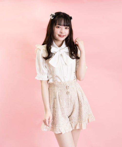 ROJITA(ロジータ)の「フリルサス付ビジュ釦レースショートパンツ(その他パンツ・レディース・ブルー/ブラック/アイボリー・FREE)」の8枚目の写真