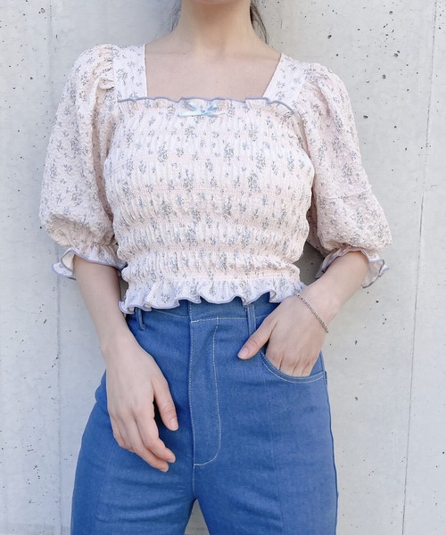 lilLilly（リルリリー）の「フラワーパフブラウス（シャツ/ブラウス・レディース・ピンク/イエロー/ブラック・FREE）」の8枚目の写真