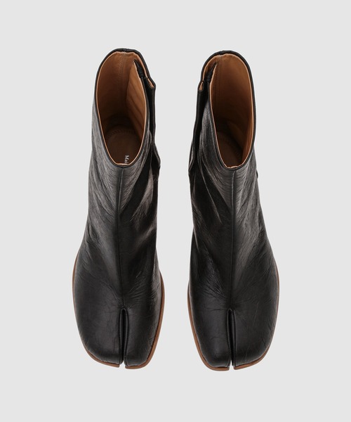 Maison Margiela(メゾンマルジェラ)の「ANKLE BOOT(ブーツ・メンズ・ブラック/ホワイト/ベージュ・41/42)」の7枚目の写真