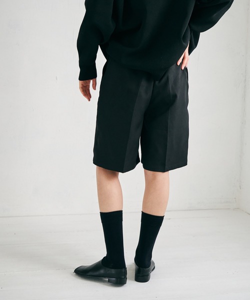 4youstory（フォーユーストーリー）の「【4youstory】エステルツイルハーフパンツ（スラックス・レディース・ブラック/オフホワイト/グレイッシュベージュ・FREE）」の12枚目の写真