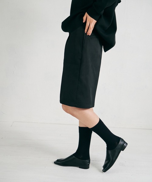 4youstory（フォーユーストーリー）の「【4youstory】エステルツイルハーフパンツ（スラックス・レディース・ブラック/オフホワイト/グレイッシュベージュ・FREE）」の13枚目の写真