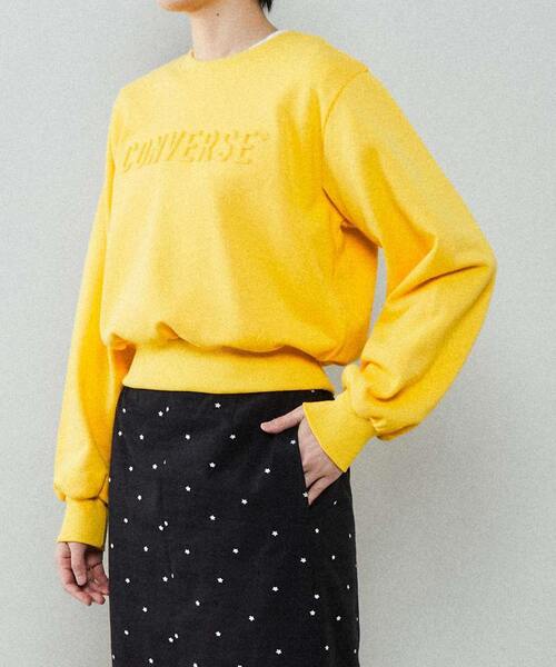 CONVERSE TOKYO(コンバーストウキョウ)の「エンボスロゴスウェット(スウェット・レディース・ホワイト/イエロー/パープル・FREE)」の3枚目の写真