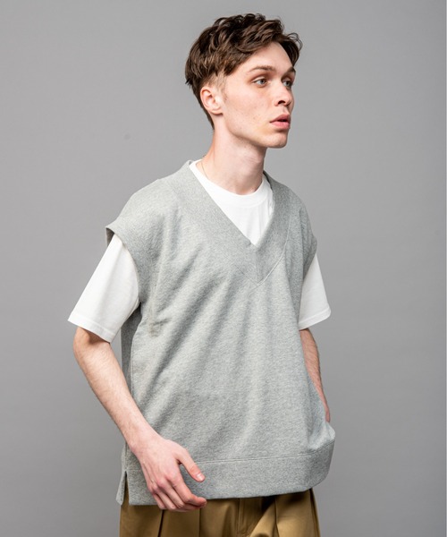 MR.OLIVE（ミスターオリーブ）の「コットンベーシック スウェット / オーバーサイズ スウェット ベスト（ベスト・メンズ・ミント/ブラック/ヘザーグレー/ナチュラル・SMALL/MEDIUM/LARGE）」の16枚目の写真