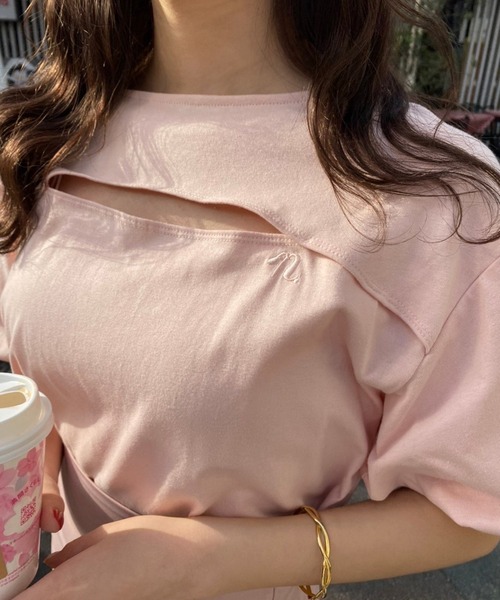 one after another NICE CLAUP(ワンアフターアナザーナイスクラップ)の「胸あきTee(Tシャツ/カットソー・レディース・オフホワイト/ブラック/ピンク・FREE)」の5枚目の写真