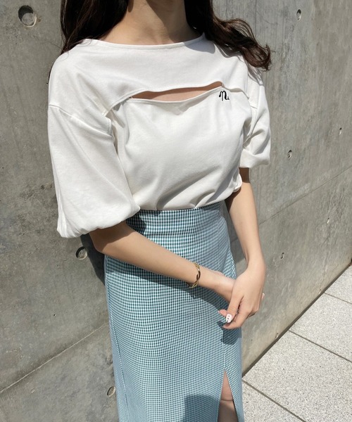 one after another NICE CLAUP(ワンアフターアナザーナイスクラップ)の「胸あきTee(Tシャツ/カットソー・レディース・オフホワイト/ブラック/ピンク・FREE)」の4枚目の写真