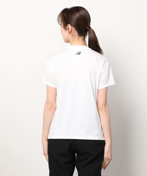 NEW BALANCE(ニューバランス)の「Relentless ファッションスウェットショートスリーブTシャツ(Tシャツ/カットソー・レディース・ホワイト/ブラック/ブルー・SMALL/MEDIUM/LARGE/X-LARGE)」の13枚目の写真