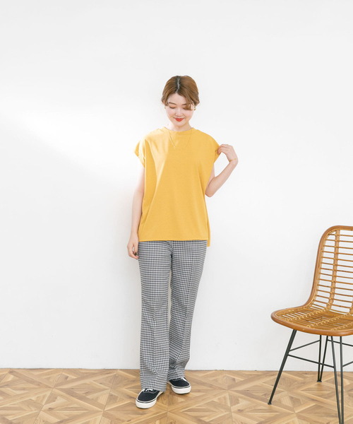 UR Lab.（アーバンリサーチラボ）の「『UR TECH ひやサラクール』フレンチスリーブタックTシャツ（Tシャツ/カットソー・レディース・ブラック/ベージュ系その他/イエロー系その他/グリーン/オフホワイト/スミクロ・FREE）」の20枚目の写真