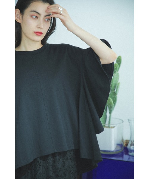 ROSE BUD(ローズバッド)の「(mici)ラッフルスリーブTEE(Tシャツ/カットソー・レディース・ブラック/ホワイト系その他・ONE SIZE)」の11枚目の写真