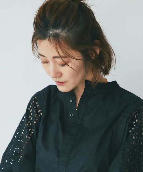 un dix cors（アンディコール）の「主役トップス　袖刺繍ボリュームスリーブブラウス（シャツ/ブラウス・レディース・ホワイト/ブラック・FREE）」の19枚目の写真