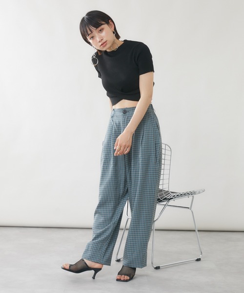 mebole(メボレ)の「クロスデザインプルオーバー(Tシャツ/カットソー・レディース・ライトグリーン/アイボリー/ブルー/ブラック/ホワイト・FREE)」の14枚目の写真