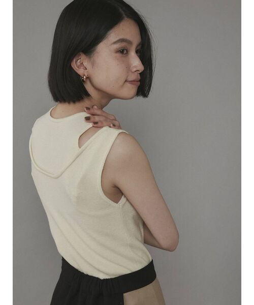 COTORICA(コトリカ)の「アメスリレイヤードニットタンク(ニット/セーター・レディース・ブラック/ブラウン/グリーン/アイボリー・FREE)」の19枚目の写真