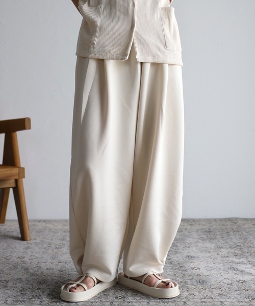 ap retro（アプレトロ）の「【_____m.weコラボ】ダイバーギャザータックワイドパンツ/裾ボタンパンツ　２WAYパンツ（その他パンツ・レディース・ブラック/グリーン/アイボリー/ブルー/ブラウン/グレイッシュブルー・FREE）」の9枚目の写真