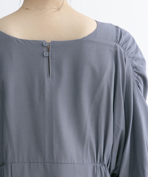 URBAN RESEARCH ROSSO（アーバンリサーチロッソ）の「ギャザーボリュームワンピース（ワンピース・レディース・グレー系その他/ピンク系その他・FREE）」の17枚目の写真