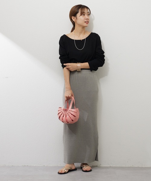 SHENERY（シーナリー）の「ラウンドネックカットソー（Tシャツ/カットソー・レディース・ブラック/ベージュ・FREE）」の7枚目の写真