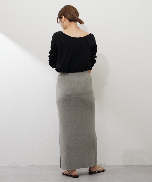 SHENERY（シーナリー）の「ラウンドネックカットソー（Tシャツ/カットソー・レディース・ブラック/ベージュ・FREE）」の10枚目の写真