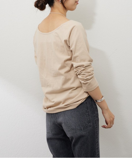 SHENERY（シーナリー）の「ラウンドネックカットソー（Tシャツ/カットソー・レディース・ブラック/ベージュ・FREE）」の16枚目の写真