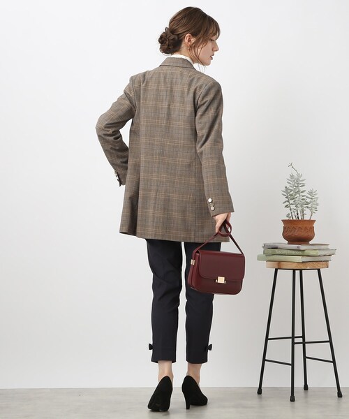 couture brooch（クチュールブローチ）の「◆【ON・OFF問わず着回し】ゴールドカラー釦 ダブルブレストジャケット（テーラードジャケット・レディース・ネイビー/ブラウン系2・40/38/42）」の13枚目の写真