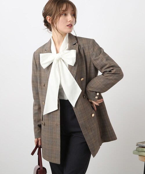 couture brooch（クチュールブローチ）の「◆【ON・OFF問わず着回し】ゴールドカラー釦 ダブルブレストジャケット（テーラードジャケット・レディース・ネイビー/ブラウン系2・40/38/42）」の15枚目の写真