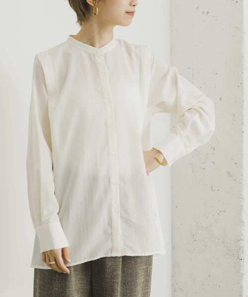 URBAN RESEARCH（アーバンリサーチ）の「ショルダータックチュニックブラウス（シャツ/ブラウス・レディース・ミント/チャコールグレー/オフホワイト・FREE）」の6枚目の写真