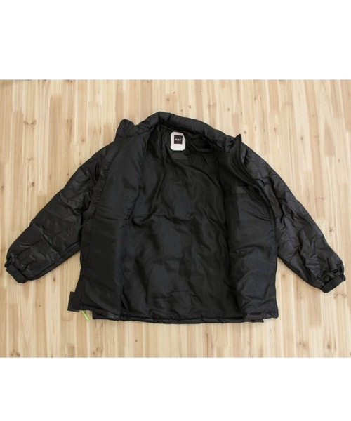 HUF（ハフ）の「ダックダウン モノグラムパファージャケット MONOGRAM
