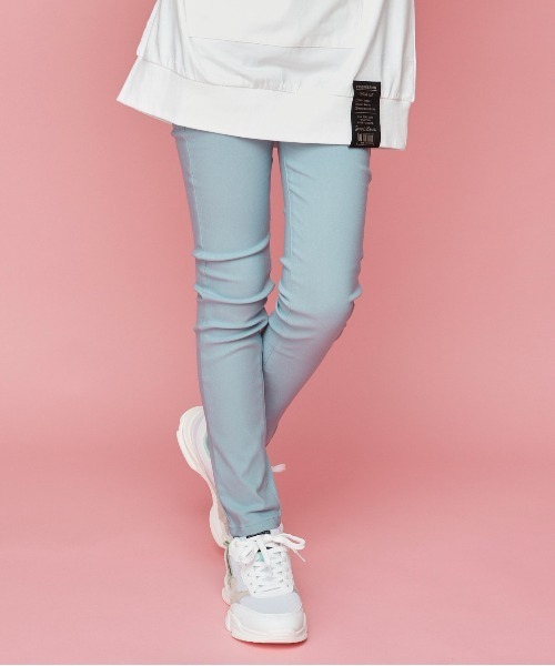 JENNI love（ジェニィラブ）の「美脚ウルトラストレッチスキニーパンツ（その他パンツ・キッズ・サックスブルー/ラベンダー/ブラック/チェック・140cm/150cm/160cm/130cm）」の3枚目の写真