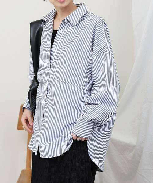 COLONY 2139（コロニートゥーワンスリーナイン）の「ストライプ長袖シャツ（シャツ/ブラウス・レディース・パープル/ネイビー/ブラック・FREE）」の2枚目の写真