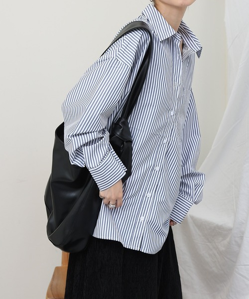 COLONY 2139（コロニートゥーワンスリーナイン）の「ストライプ長袖シャツ（シャツ/ブラウス・レディース・パープル/ネイビー/ブラック・FREE）」の21枚目の写真