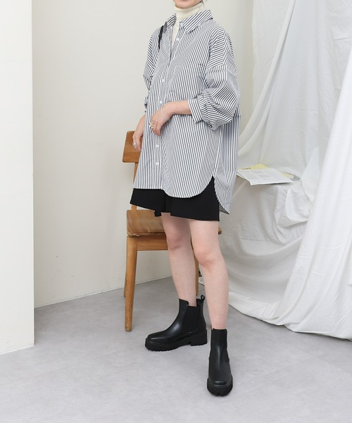 COLONY 2139（コロニートゥーワンスリーナイン）の「ストライプ長袖シャツ（シャツ/ブラウス・レディース・パープル/ネイビー/ブラック・FREE）」の8枚目の写真