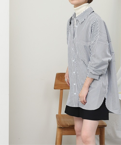 COLONY 2139（コロニートゥーワンスリーナイン）の「ストライプ長袖シャツ（シャツ/ブラウス・レディース・パープル/ネイビー/ブラック・FREE）」の11枚目の写真