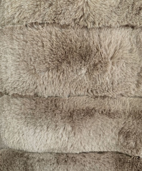 libelle more(リベル モア)の「フェイクファー&キルト リバーシブルベスト(ベスト・レディース・グレー/モカ/ベージュ/ブラック・M/L)」の10枚目の写真