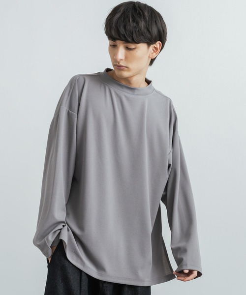 Rocky Monroe(ロッキーモンロー)の「オーバーサイズ カットジョーゼット ワイドハイネックロングTシャツ(Tシャツ/カットソー・メンズ・ホワイト/チャコールグレー/ブラック/グレー/ベージュ/ネイビー/ブラウン・M/L)」の5枚目の写真
