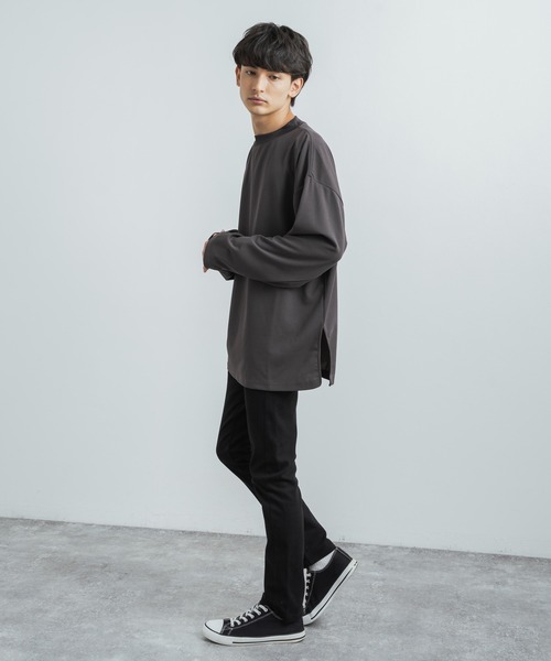 Rocky Monroe(ロッキーモンロー)の「オーバーサイズ カットジョーゼット ワイドハイネックロングTシャツ(Tシャツ/カットソー・メンズ・ホワイト/チャコールグレー/ブラック/グレー/ベージュ/ネイビー/ブラウン・M/L)」の16枚目の写真