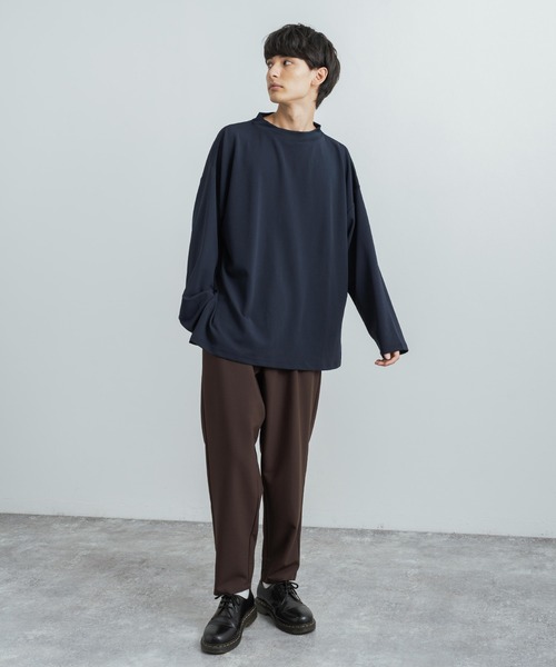 Rocky Monroe(ロッキーモンロー)の「オーバーサイズ カットジョーゼット ワイドハイネックロングTシャツ(Tシャツ/カットソー・メンズ・ホワイト/チャコールグレー/ブラック/グレー/ベージュ/ネイビー/ブラウン・M/L)」の8枚目の写真